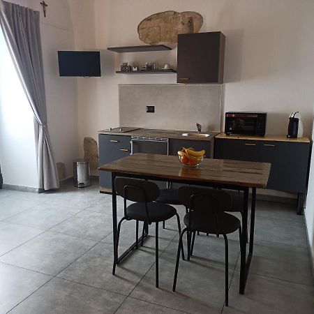 Af Home Трани Екстериор снимка