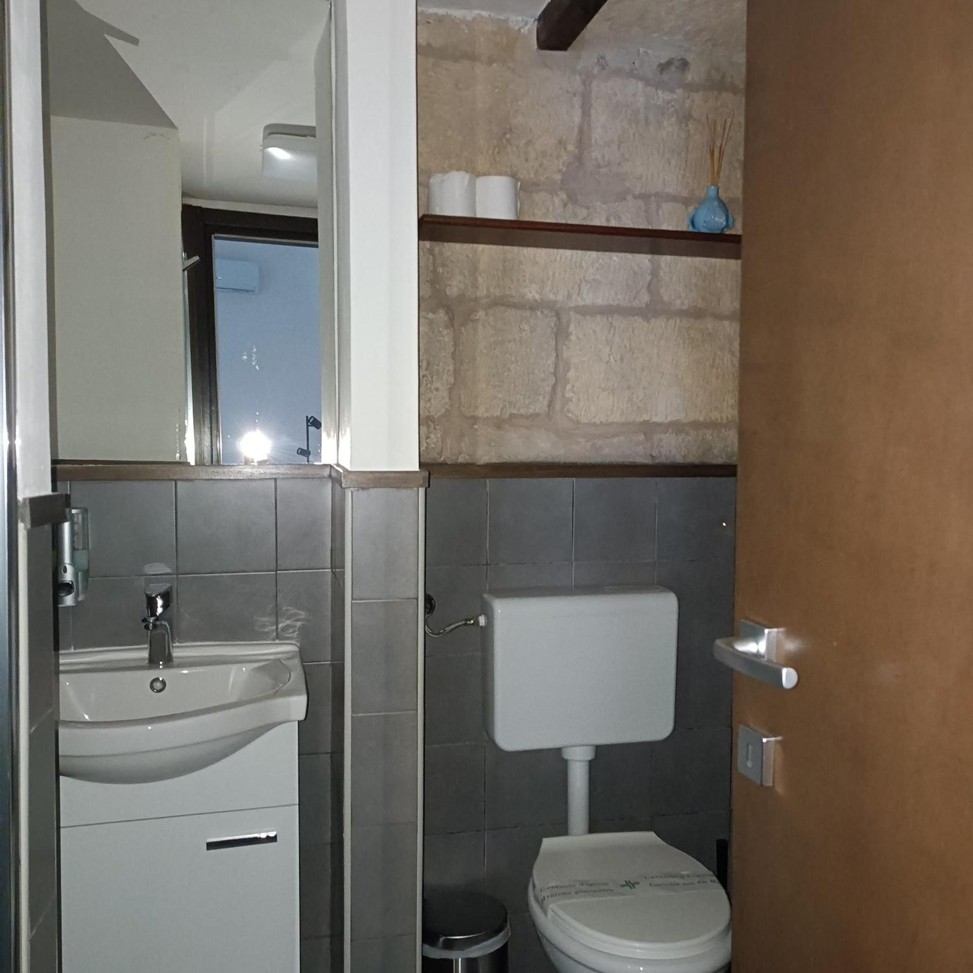 Af Home Трани Екстериор снимка